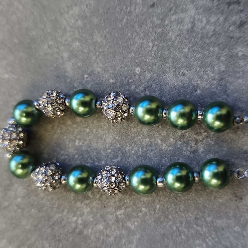 Macy's necklace, earrings and bracelet set - Picture 2 of 6
